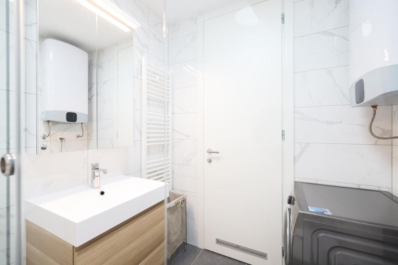 The City Block Apartment 扎达尔 外观 照片